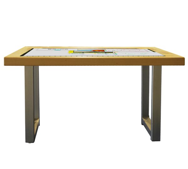Tavolo Interattivo Infanzia — Bordo in Legno