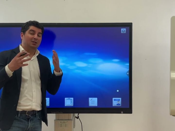 Didattica Digitale in Aula e Laboratorio con i Monitor Touchscreen SmartMedia